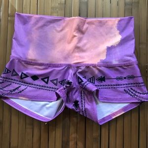 TEEKI yoga shorts